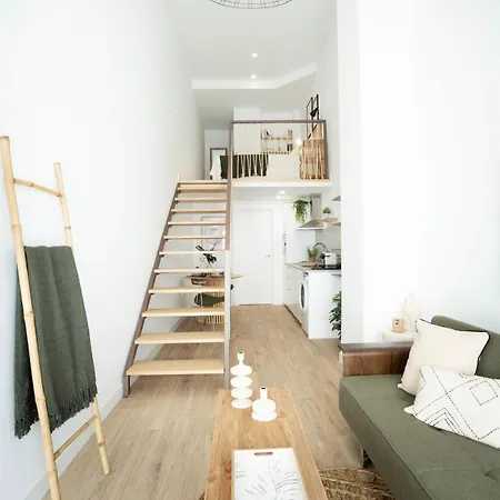 Loft M11 - Ground & Arena Connected